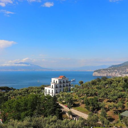 La Casetta Di Emma Sorrento Luaran gambar